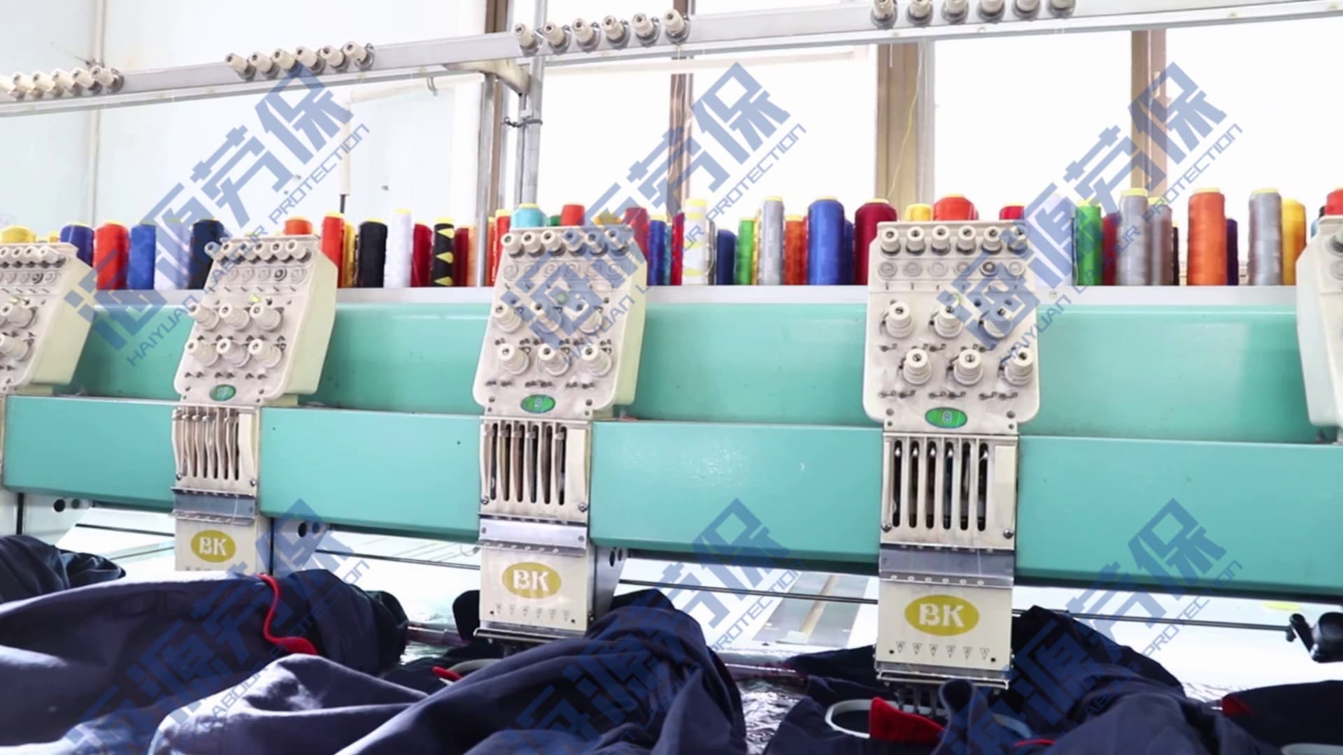 電腦繡花機(jī)